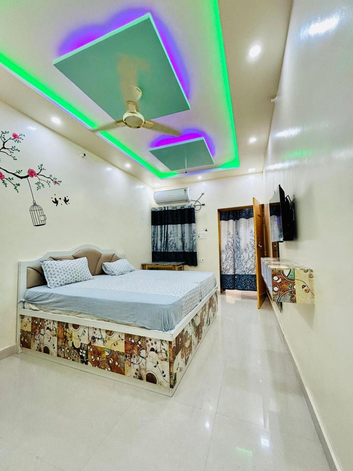 Smart Stays - Mmmut College - Gkp Airport Gorakhpur Eksteriør billede