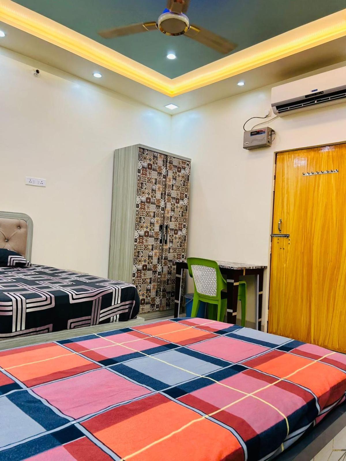 Smart Stays - Mmmut College - Gkp Airport Gorakhpur Eksteriør billede