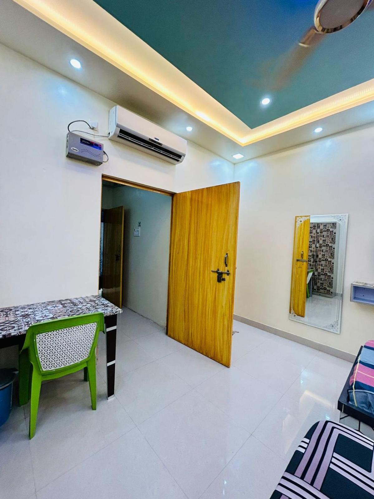 Smart Stays - Mmmut College - Gkp Airport Gorakhpur Eksteriør billede
