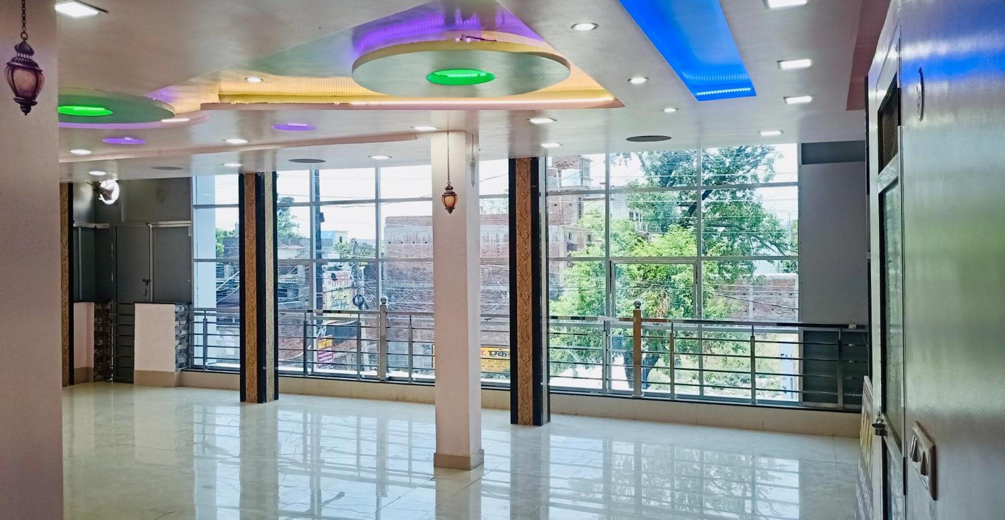 Smart Stays - Mmmut College - Gkp Airport Gorakhpur Eksteriør billede